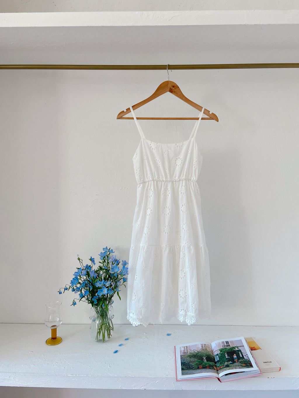 Womens Spagetti Stripe White Lace Dress